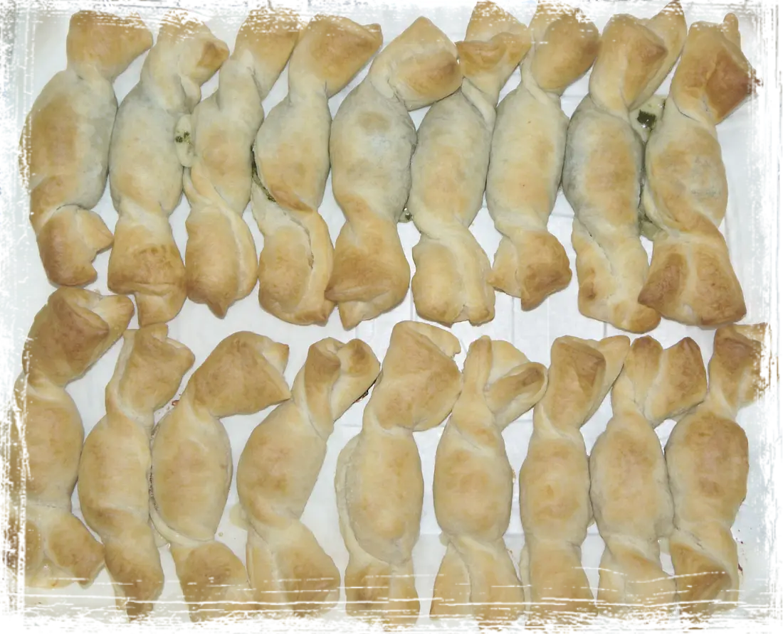 Caramelle di pasta sfoglia ripiene Caramelle di pasta sfoglia ripiene