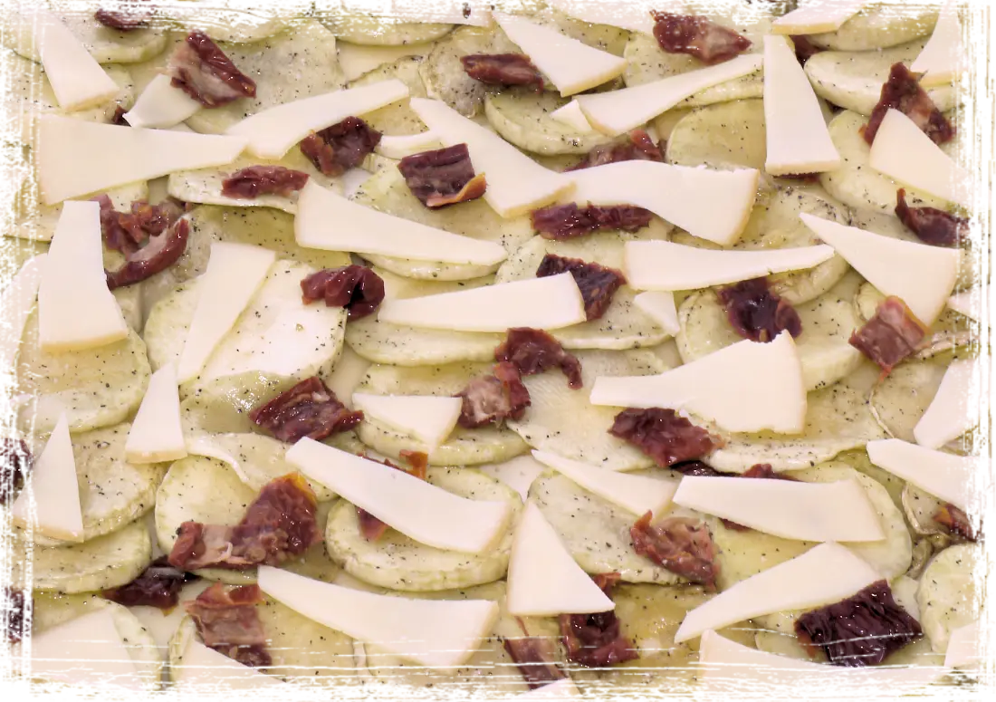 Torta salata con zucca di Albenga e provola affumicata Torta salata con zucca di Albenga e provola affumicata