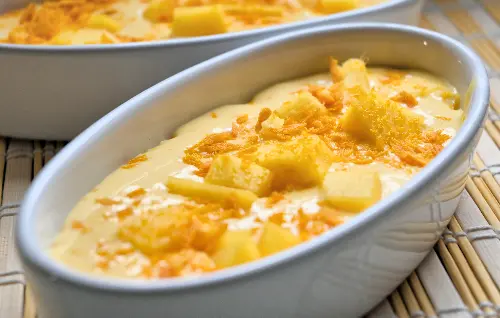 Dolce mascarpone con mango Dolce mascarpone con mango