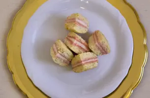 Biscotti stregati farciti