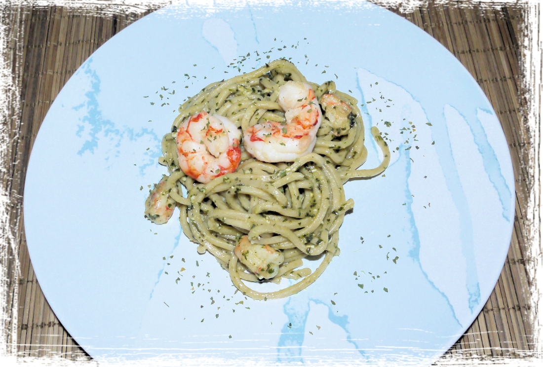 Chitarra pesto e gamberi Chitarra pesto e gamberi