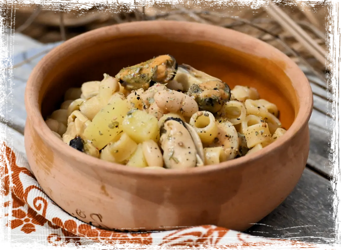 Ditaloni con patate, cannellini e cozze Ditaloni con patate, cannellini e cozze