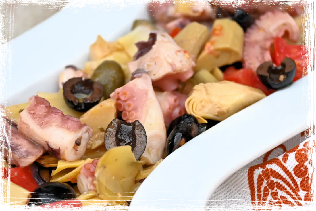 Insalata di polpo con carciofini e olive Insalata di polpo con carciofini e olive