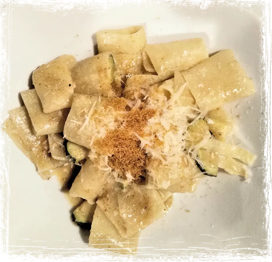 Calamarata alla bottarga Calamarata alla bottarga