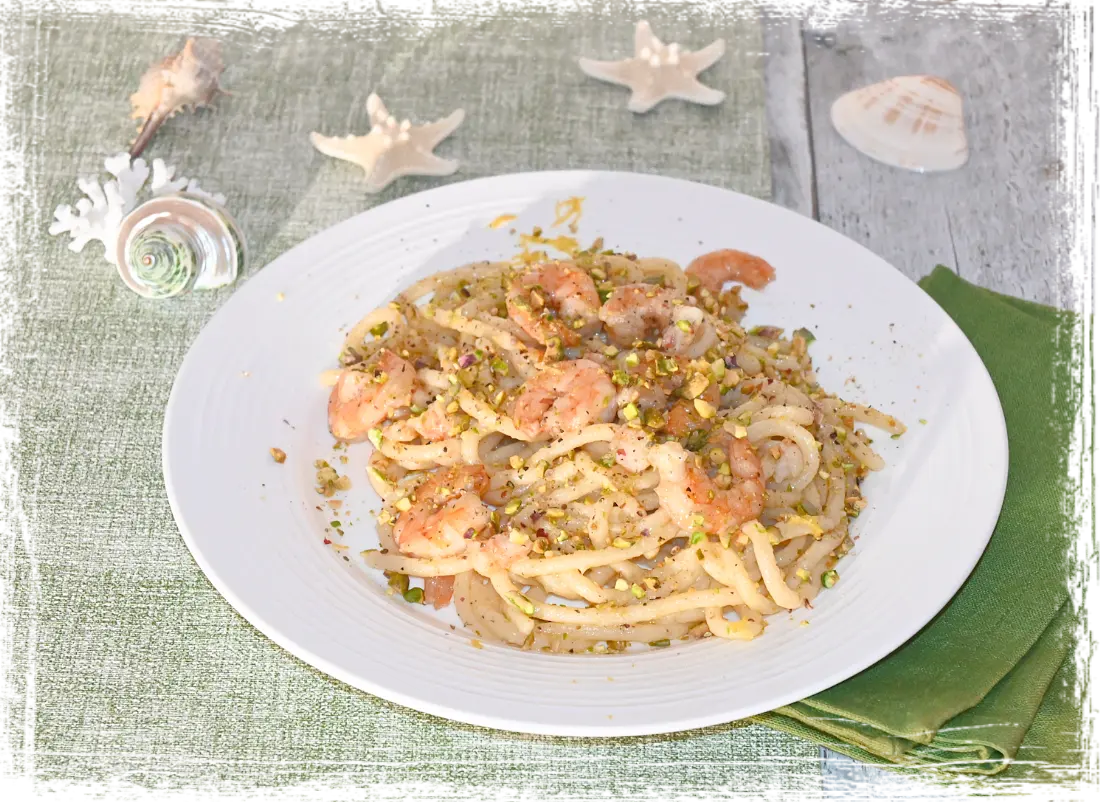 Pici con mazzancolle e pistacchi