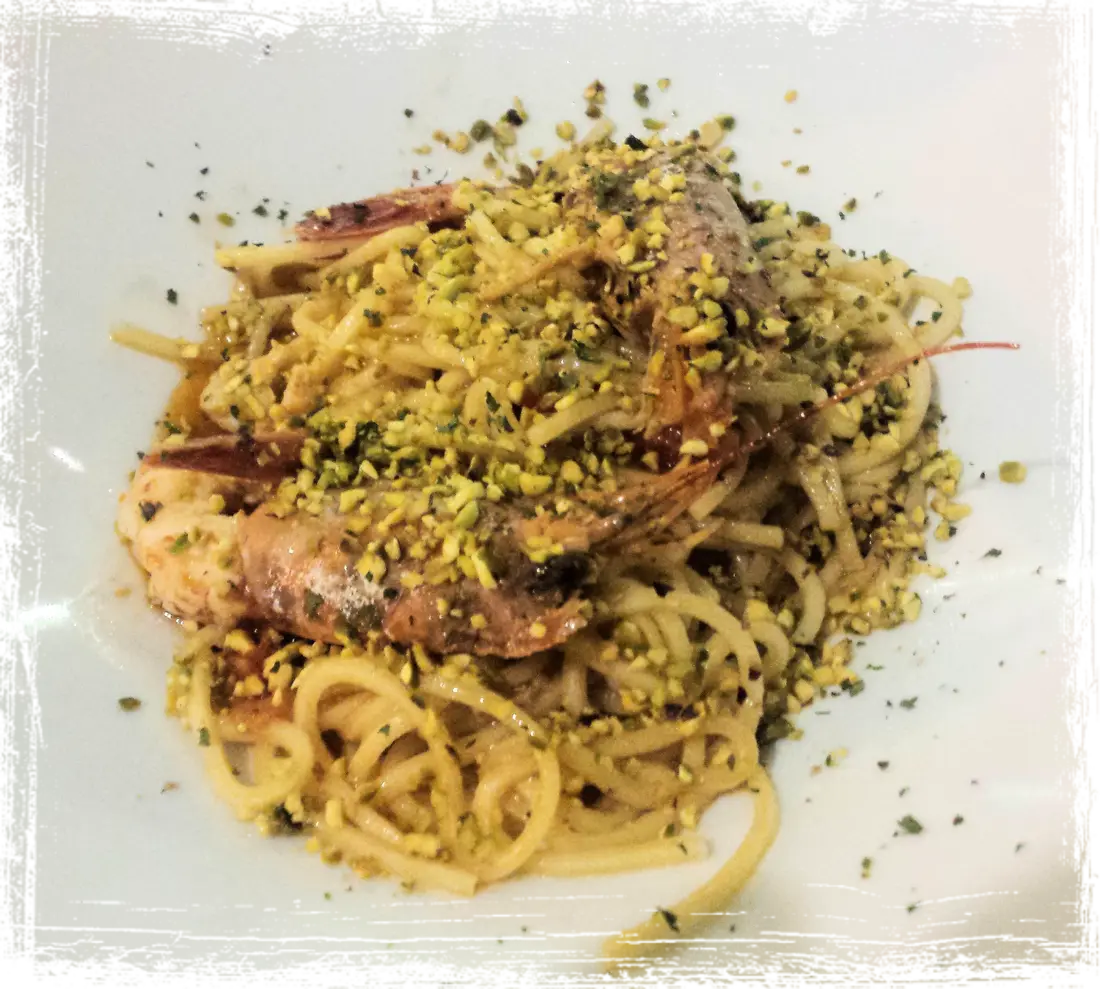Troccoli gamberoni e pistacchi Troccoli gamberoni e pistacchi