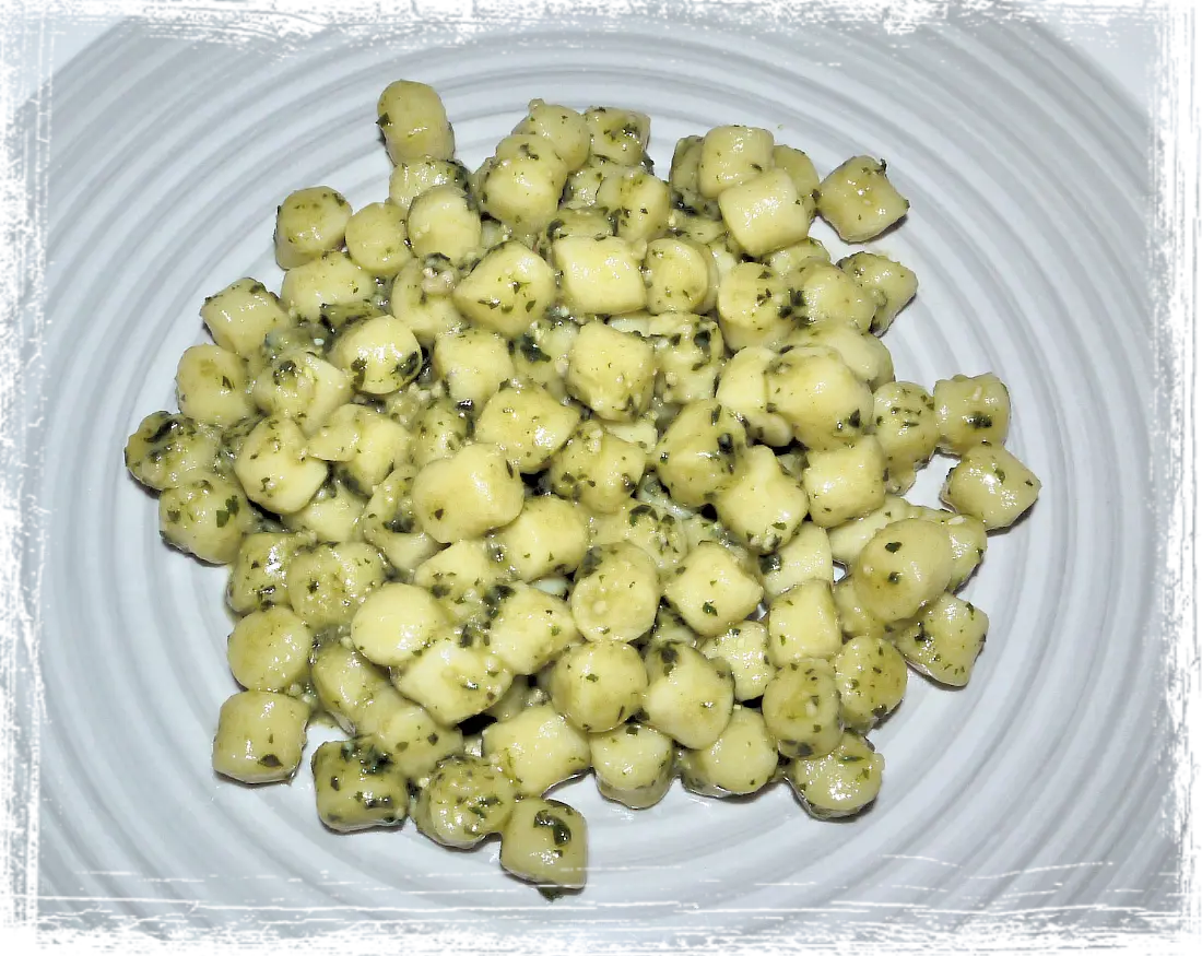 Chicche di patate al pesto Chicche di patate al pesto