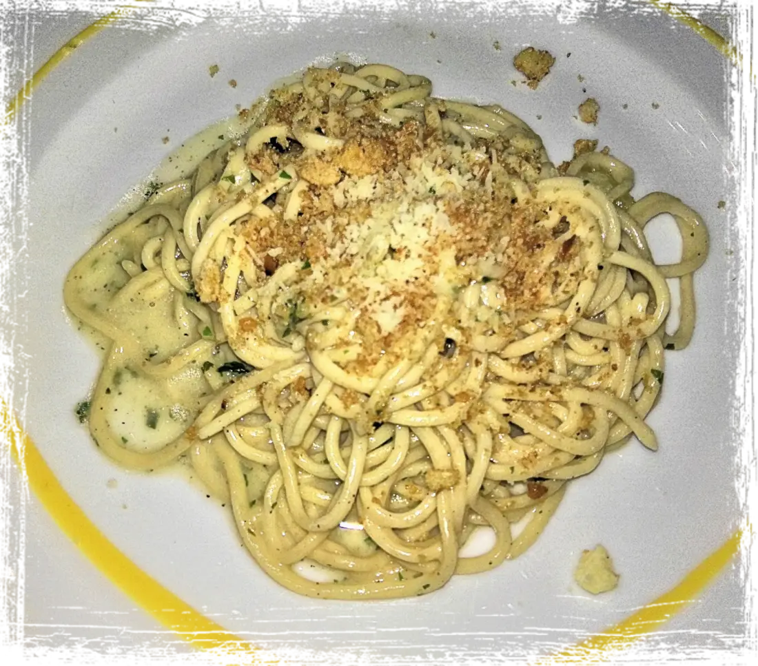 Spaghetti cacio e pepe