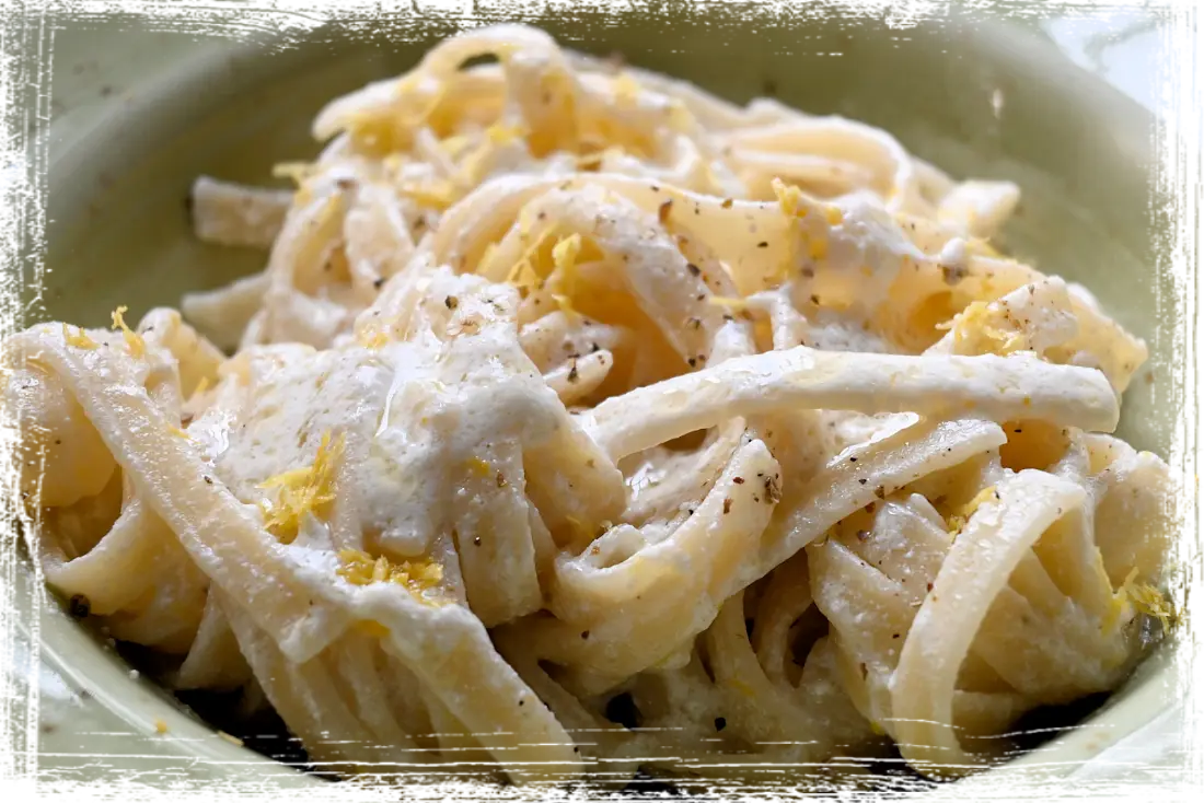 Fettuccine limone e pepe Fettuccine limone e pepe