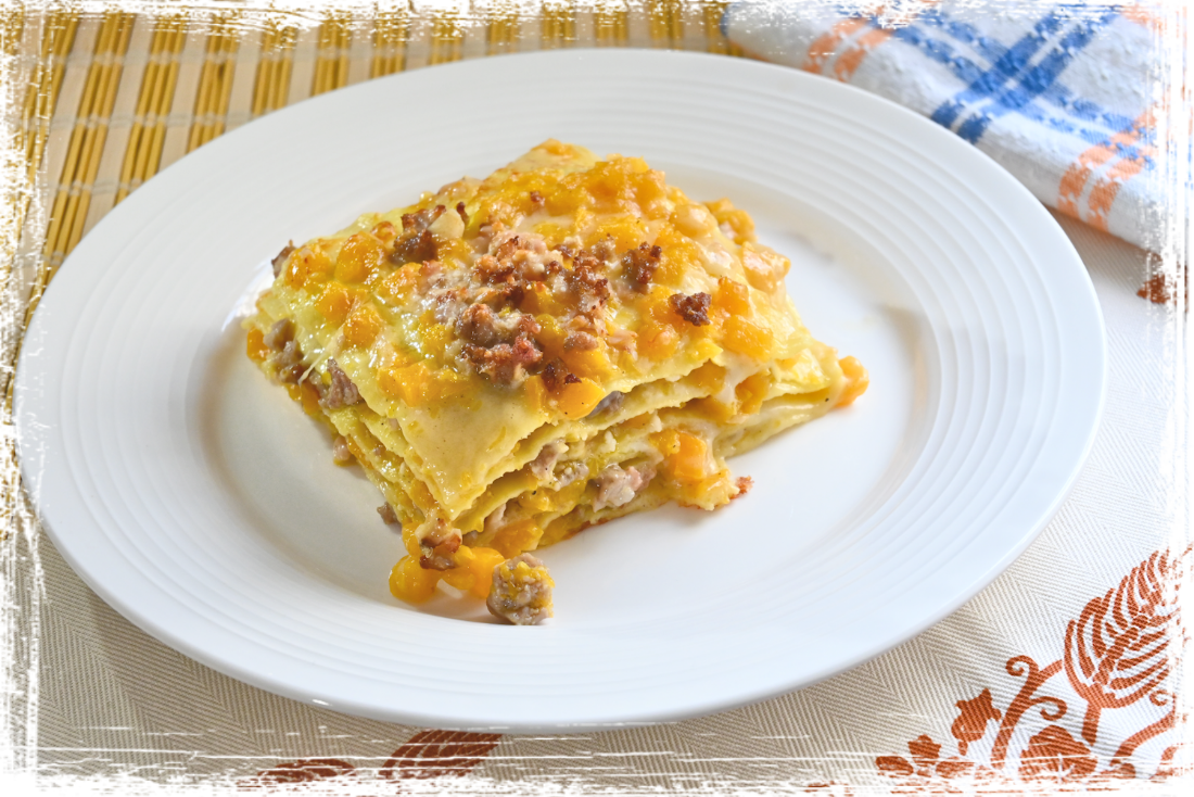 Lasagne con zucca, salsiccia e ciuìga Lasagne con zucca, salsiccia e ciuìga