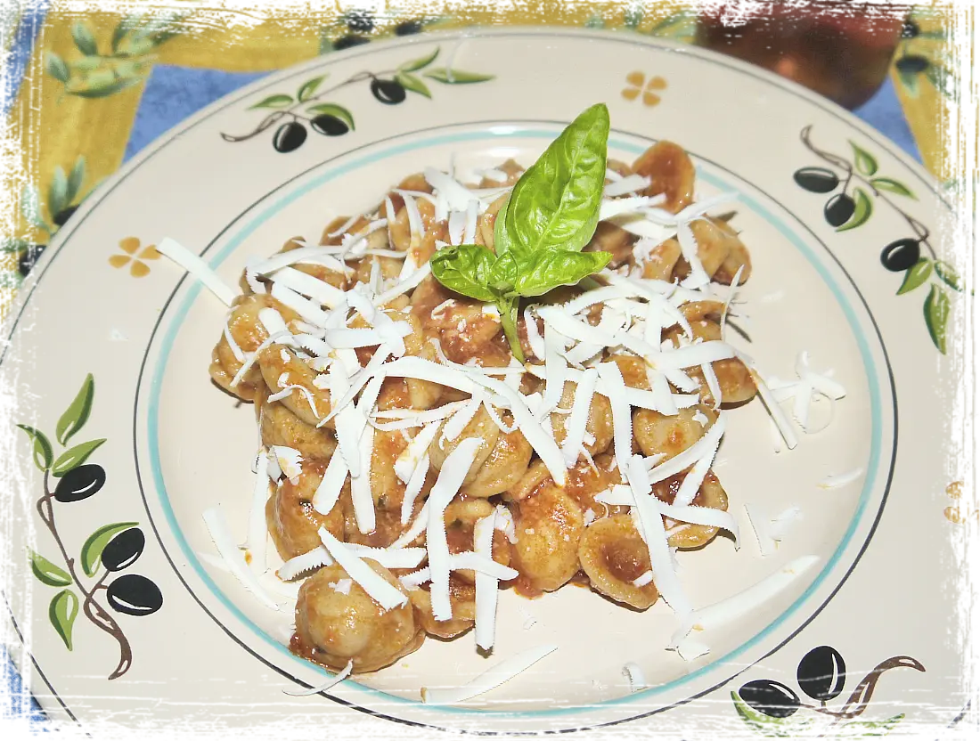 Orecchiette integrali con cacioricotta Orecchiette integrali con cacioricotta