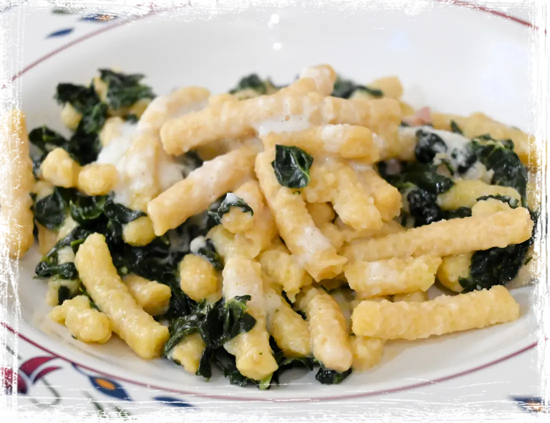 Passatelli con cavolo nero e guanciale Passatelli con cavolo nero e guanciale
