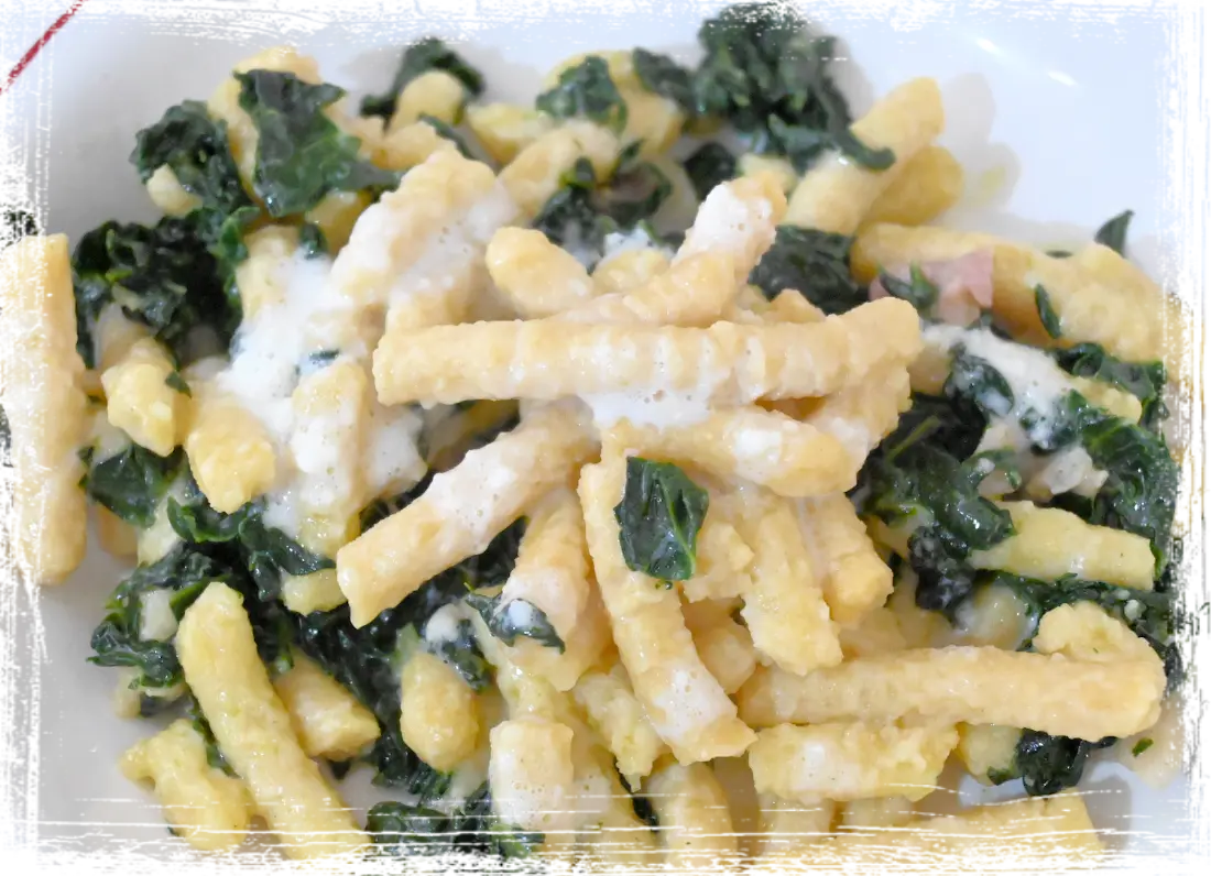 Passatelli con cavolo nero e guanciale Passatelli con cavolo nero e guanciale