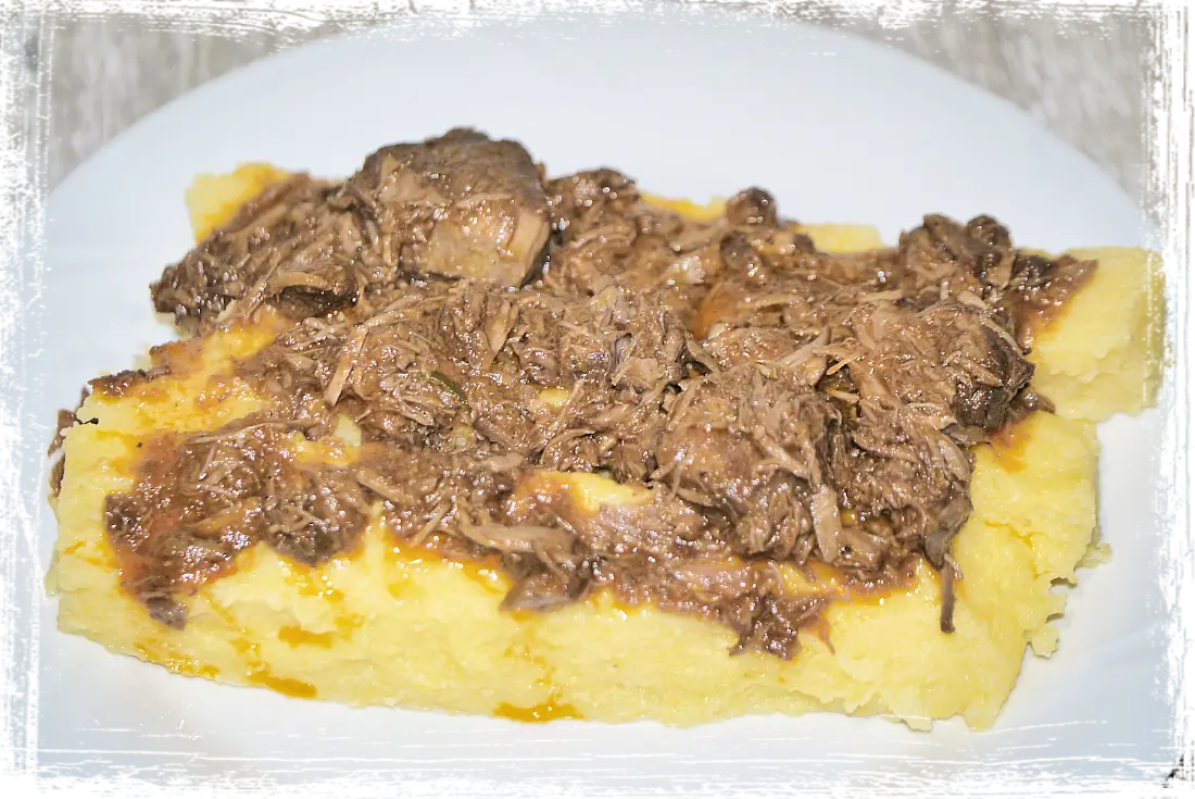 Polenta al sugo di cinghiale