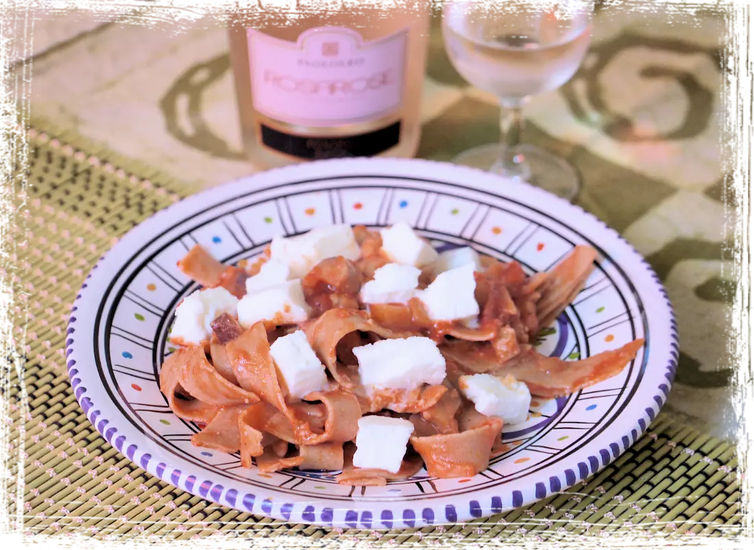 Tria integrale con melanzane e fior di latte