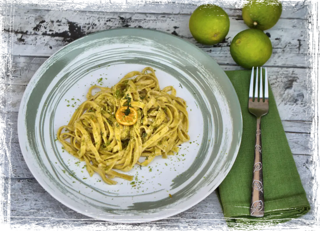Tagliatelle al lime e calamondino Tagliatelle al lime e calamondino