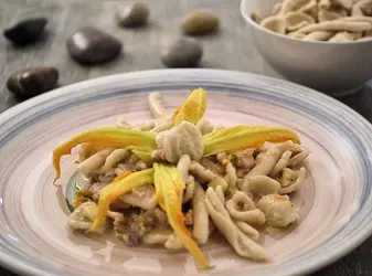 Maritati con fiori di zucca