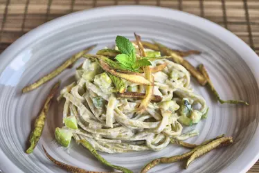 Taglioline di grano saraceno ricotta e zucchine