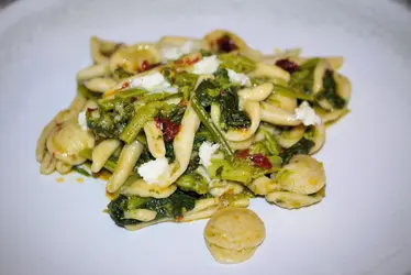 Maritati con cime di rapa e 