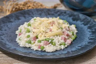 Risotto con piselli e prosciutto cotto