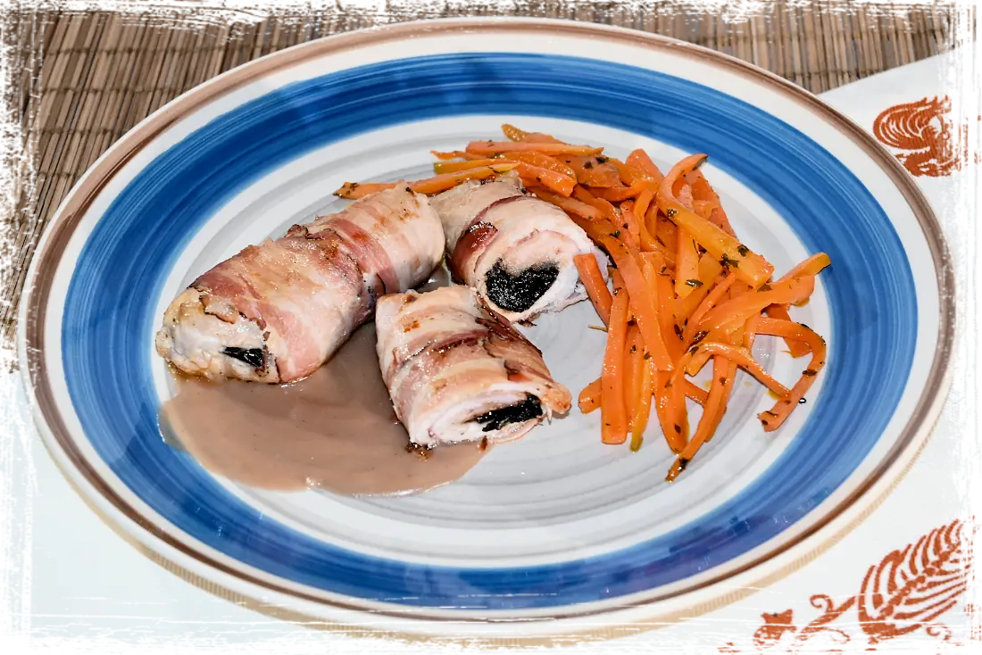 Involtini di lonza con speck, formaggio al profumo di salvia