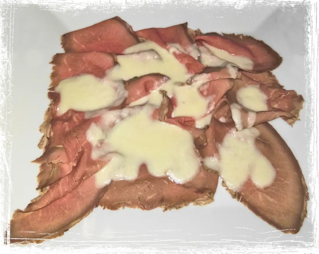 Roast beef con fonduta Roast beef con fonduta