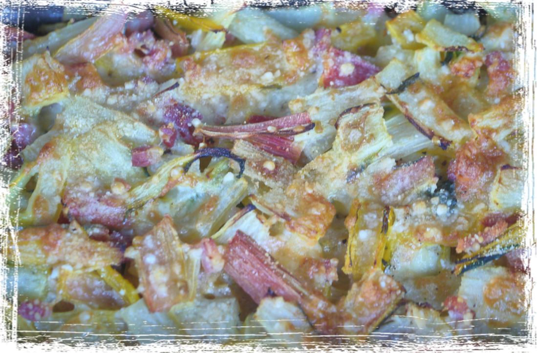Coste di bietola tricolore gratinate con mozzarella e pancetta Coste di bietola tricolore gratinate con mozzarella e pancetta