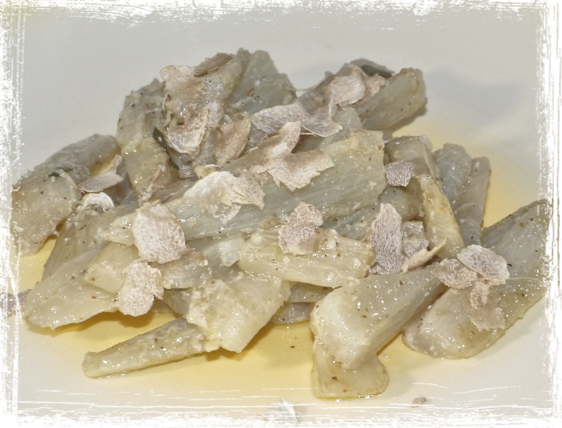 Cardo alla salvia con tartufo Cardo alla salvia con tartufo