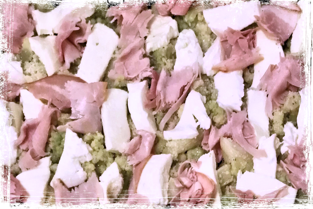 Cavolfiore gratinato al forno con prosciutto cotto Cavolfiore gratinato al forno con prosciutto cotto