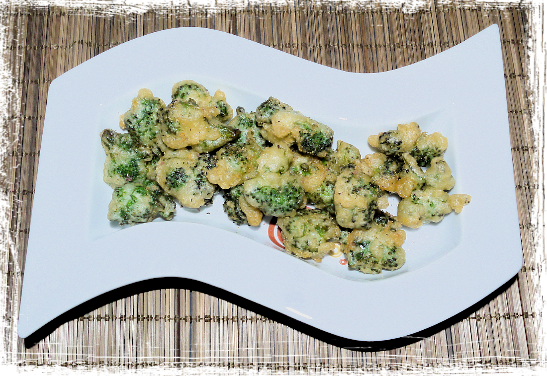 Broccoli in tempura Broccoli in tempura