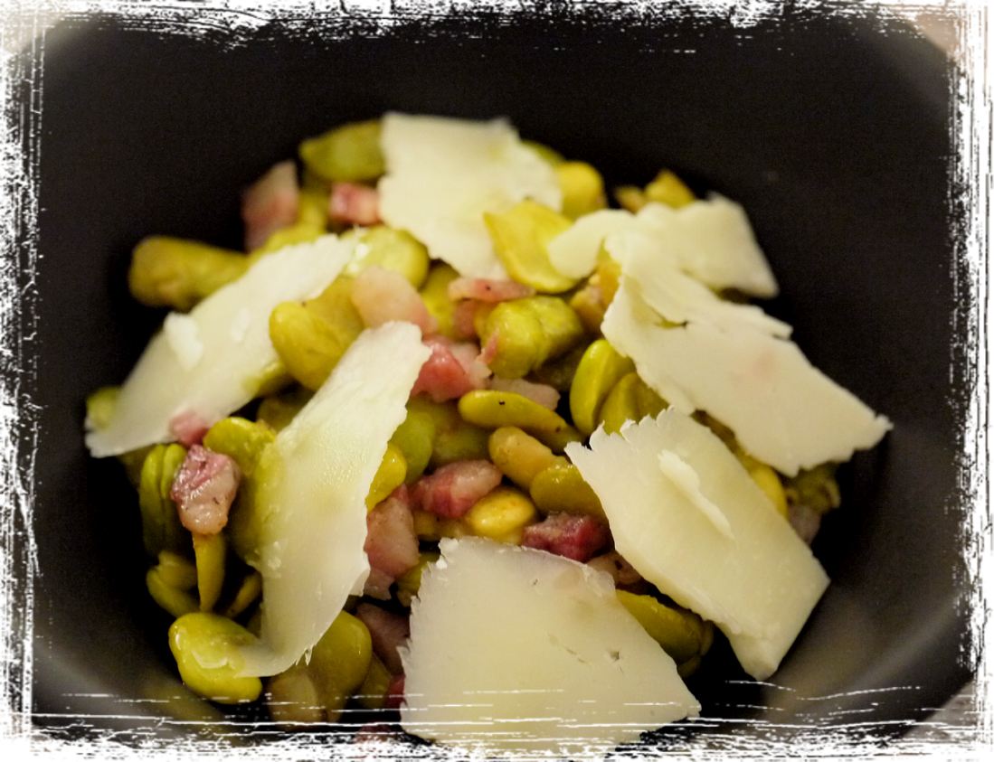 Fave con pancetta e pecorino