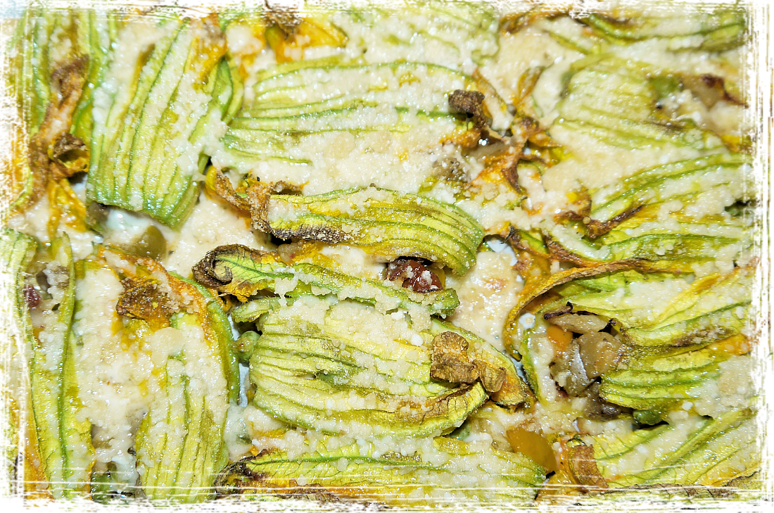 Fiori di zucca ripieni al forno Fiori di zucca ripieni al forno