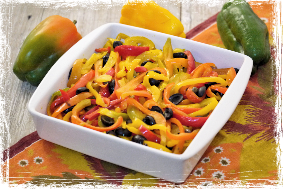 Peperoni con olive Peperoni con olive
